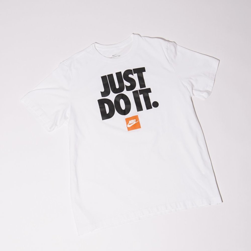 Nike “Just Do It” Graphic Tee - XL